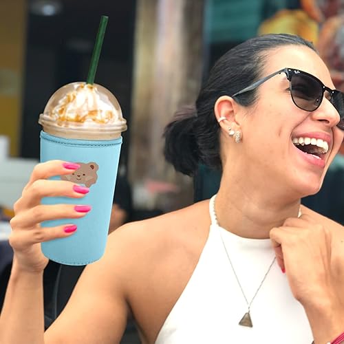 Miniatura 5 de Fycyko Fundas de café helado (3 piezas) aislantes reutilizables para bebidas frías y calientes, lindo patrón de oso de neopreno para bebidas de café
