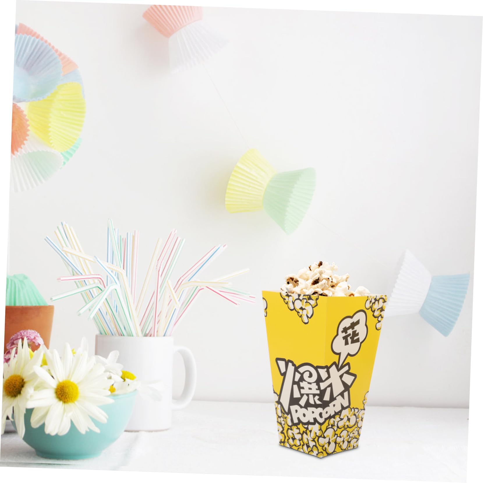 100 Stück Popcornboxen aus Papier in Gelb für Partys | Weiße Kartonqualität, für Süßwaren und Snacks, Dekorative Muster, Selbstgemacht Bäckerei und Festlichkeiten