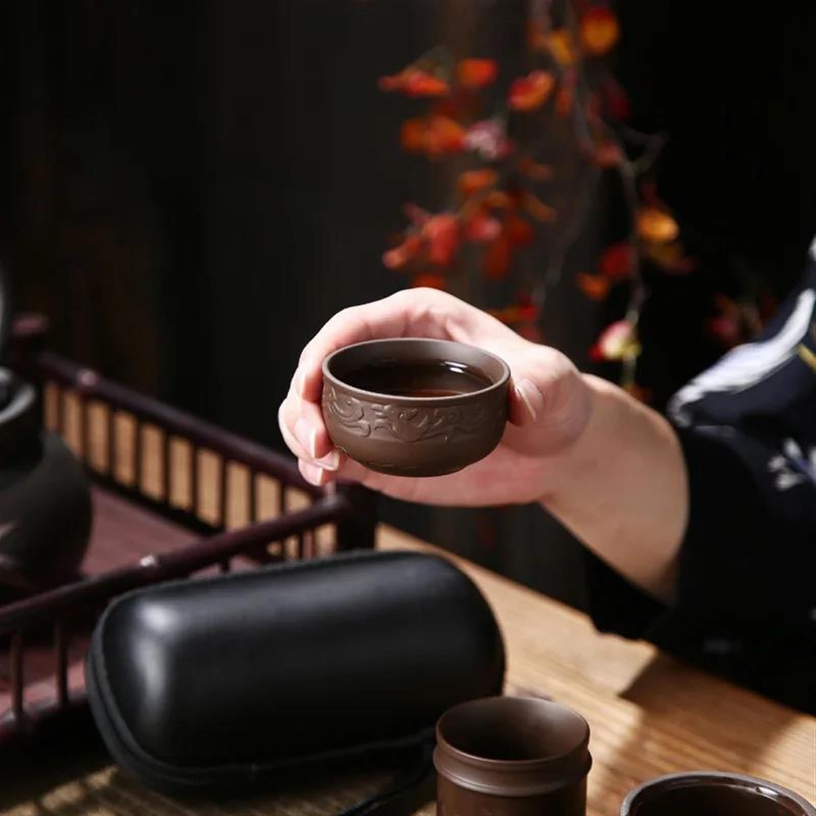 Tetera, 4 Tazas de té de Arcilla Morada, 1 Tetera y Filtro de té, Todo en una Bolsa portátil, Juego de té Chino Kungfu, Bolsa de té de Viaje, Tetera, Talla única