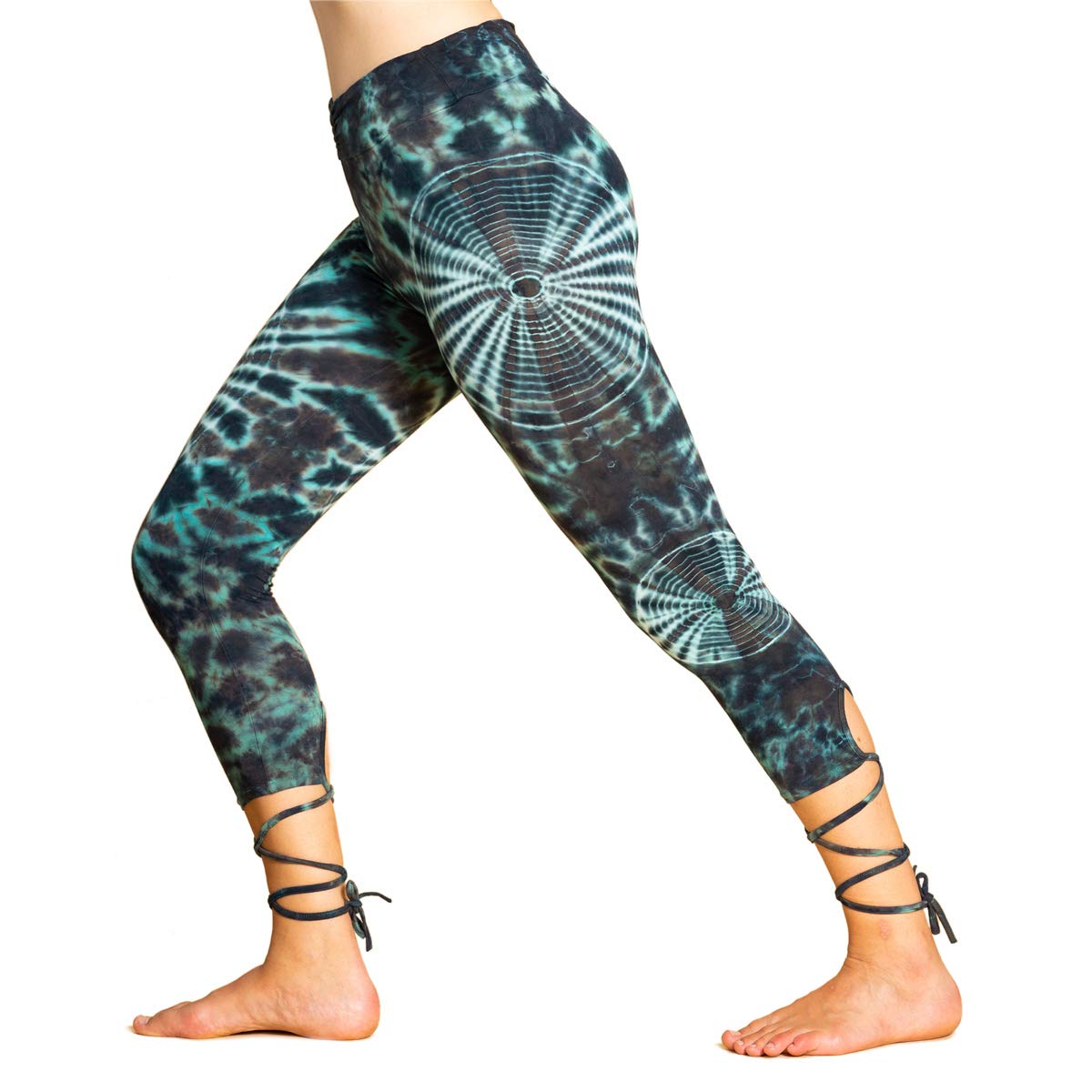 PANASIAM Leggings Capri Donna - Leggings Yoga con Lacci - Lunghezza 3/4 | Tinti a mano, morbida fascia alta in vita, leggings fitness & allenamento, traspiranti, viscosa & elastan, pantaloni yoga