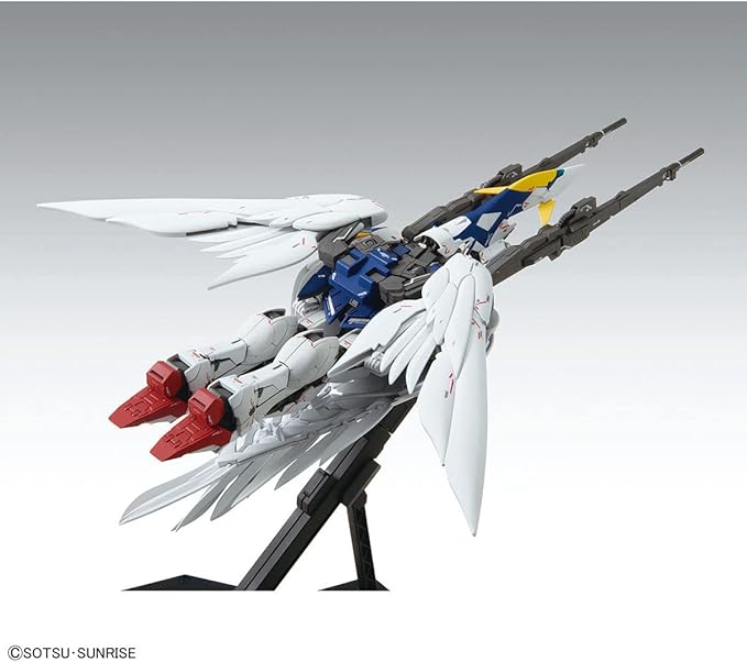 Bandai Hobby - Wing Gundam Zero EW Ver. Ka MG 1/100 Model Kit miniatura 8
