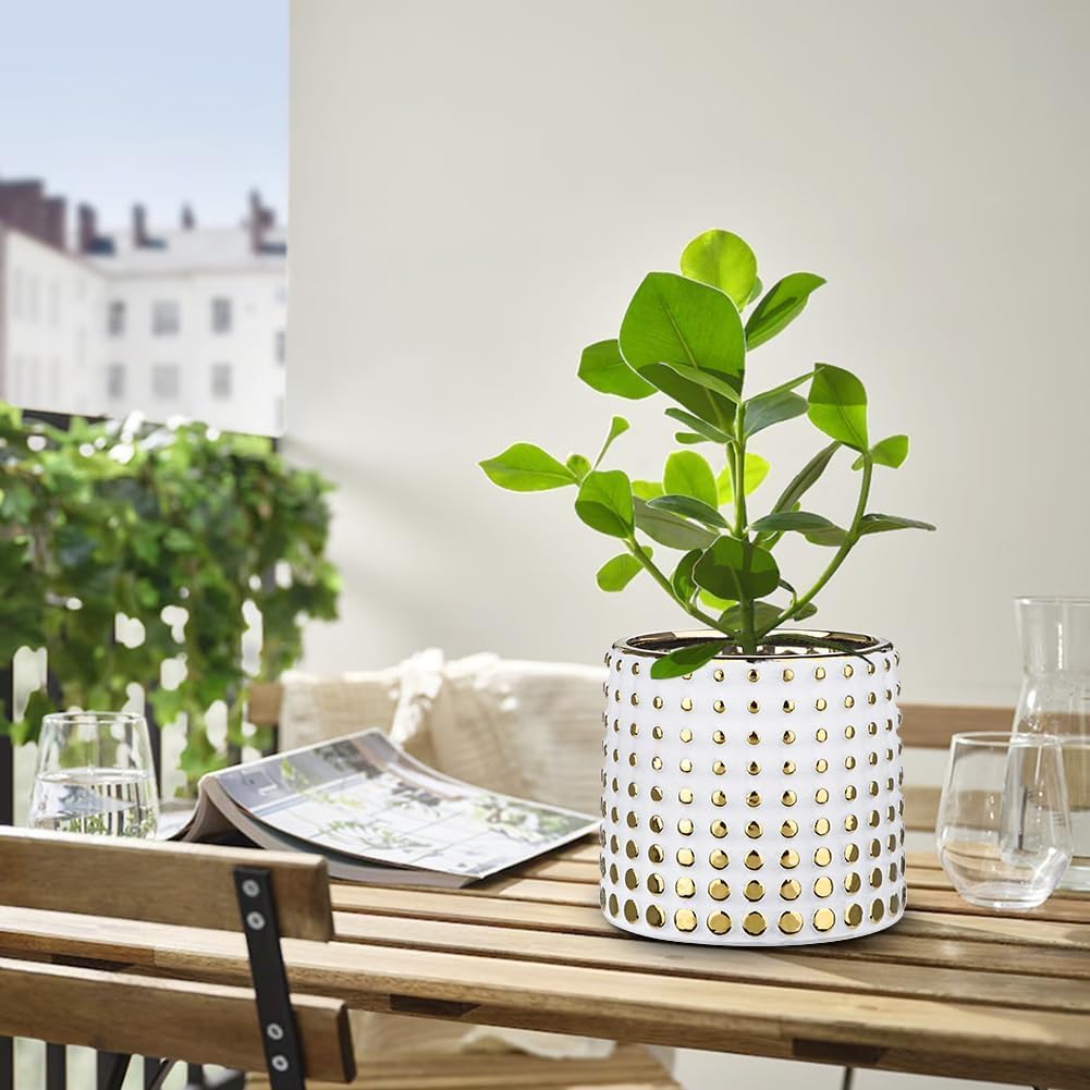 GnFlus Ceramic Plant Pots Indoor, 5.7 Inch Planters for Indoor Plants Gold Polka Dots Flower Pots with Drainage Hole, Cylinder Round Planters, Gold and White