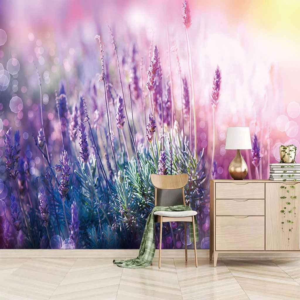 Papier peint fleurs violettes 3D pour créer une ambiance relaxante dans votre salon moderne