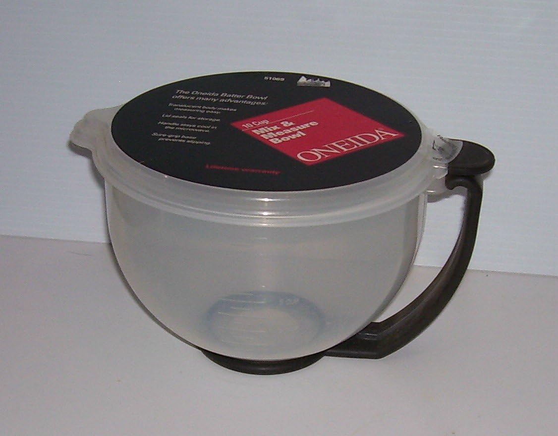 Oneida Batter Bowl 10 Cup Covered Mix & Measure Bowl Grip