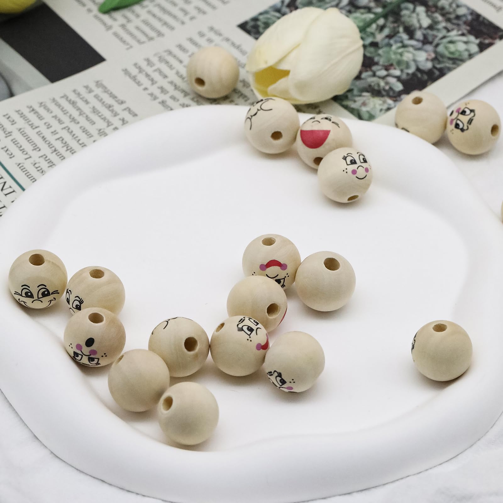 Lot De 40 Perles Rondes En Bois Avec Visage Têtes En Bois De
