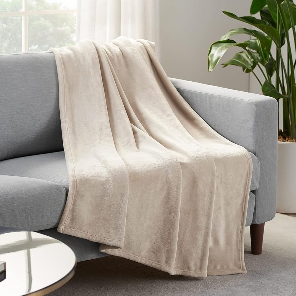 Serta Cozy - Coperta Morbida In Peluche Ipoallergenica - Standard 127 X 152 Cm - Colore Navy - Per Letto, Divano E Viaggi - 4