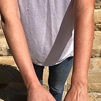 Vista 8 de GLIMMER GODDESS Brillo corporal de karité orgánico batido tamaño viaje (bronce, diamante y brillo dorado)