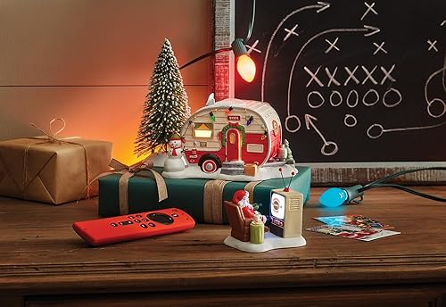 Miniatura 8 de Department 56 North Pole Village Accessories - Figura iluminada de Santa at The Man Cave, 2.25 pulgadas, multicolor