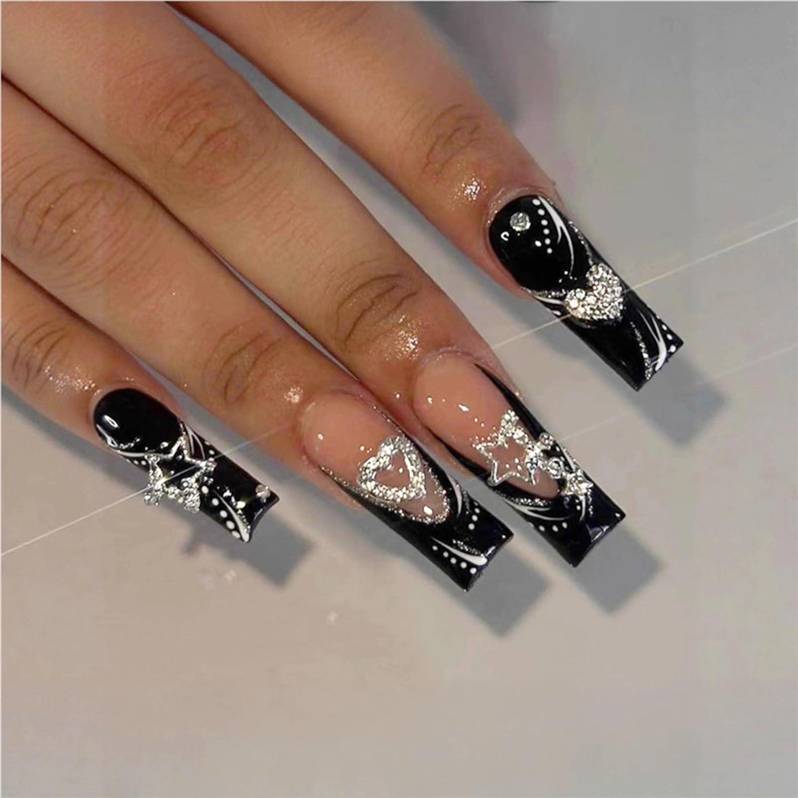 Mittelgroße, quadratische künstliche Fingernägel zum Aufkleben für Damen, sommerlicher Ozean-Stil mit aquablauen 3D-Blumen, Meereswellen-Ombré und goldenen Akzenten_voghion.com
