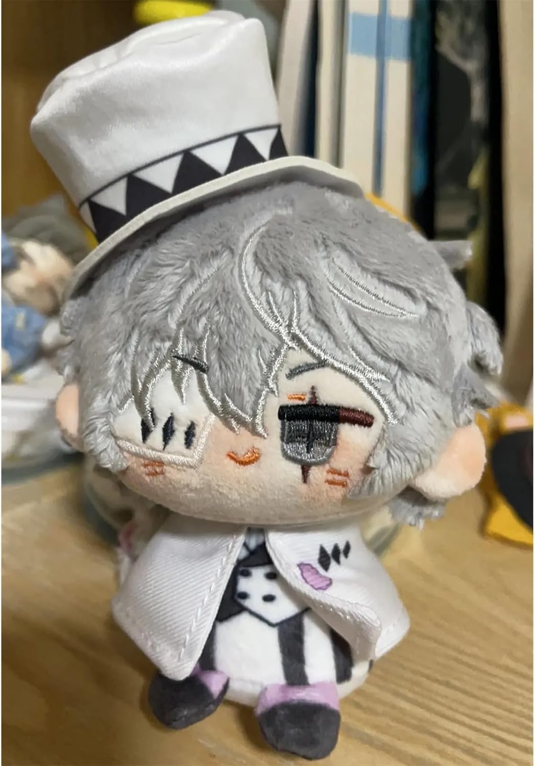 Amazon.co.jp: 文豪ストレイドッグス ぬいぐるみ 太宰治 ニコライ