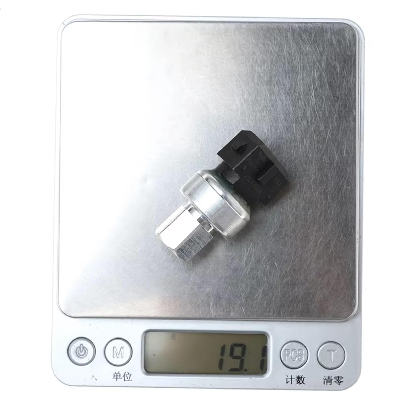 Interruttore di Pressione A/C per Volvo per C30 C70 S40 S80 V50 V70 XC60 XC70 1998-2016 31292004 Sensore di Pressione Aria condizionata 30661949 30676560 Sensore di Pressione AC