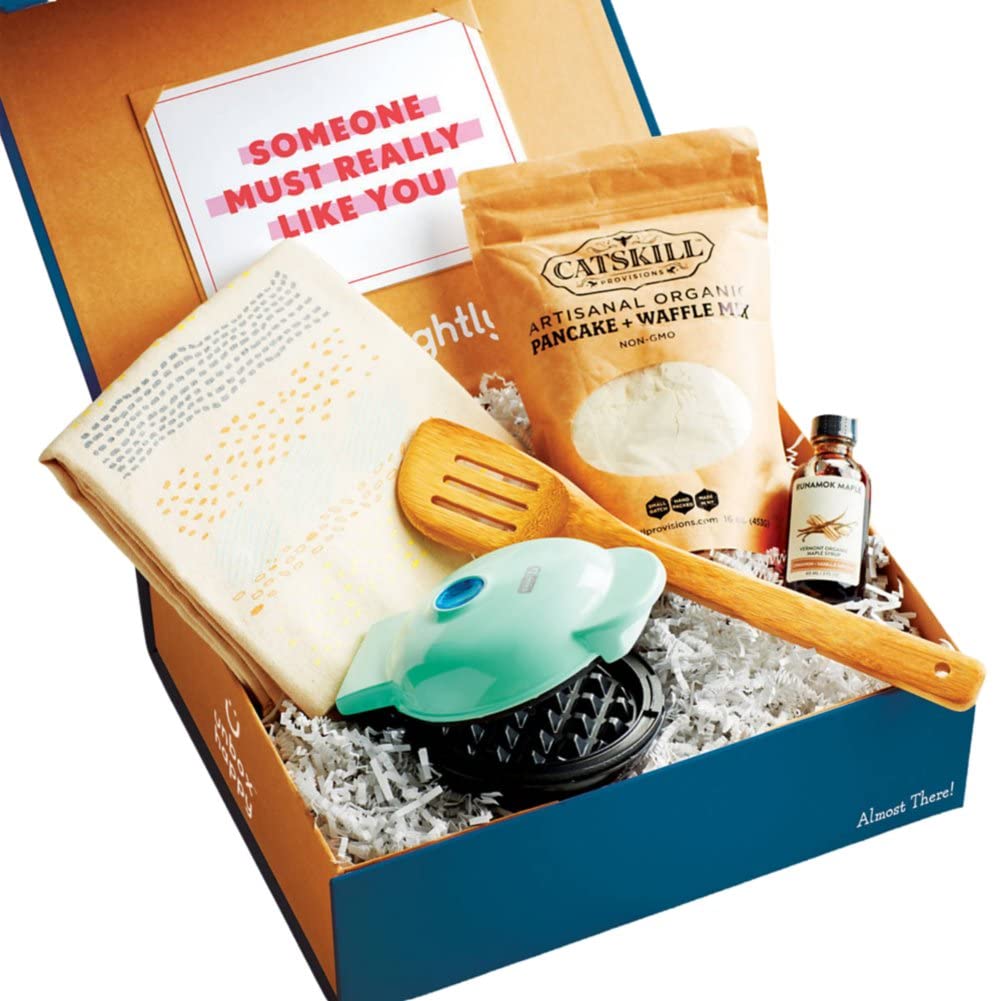 mini waffle maker gift set