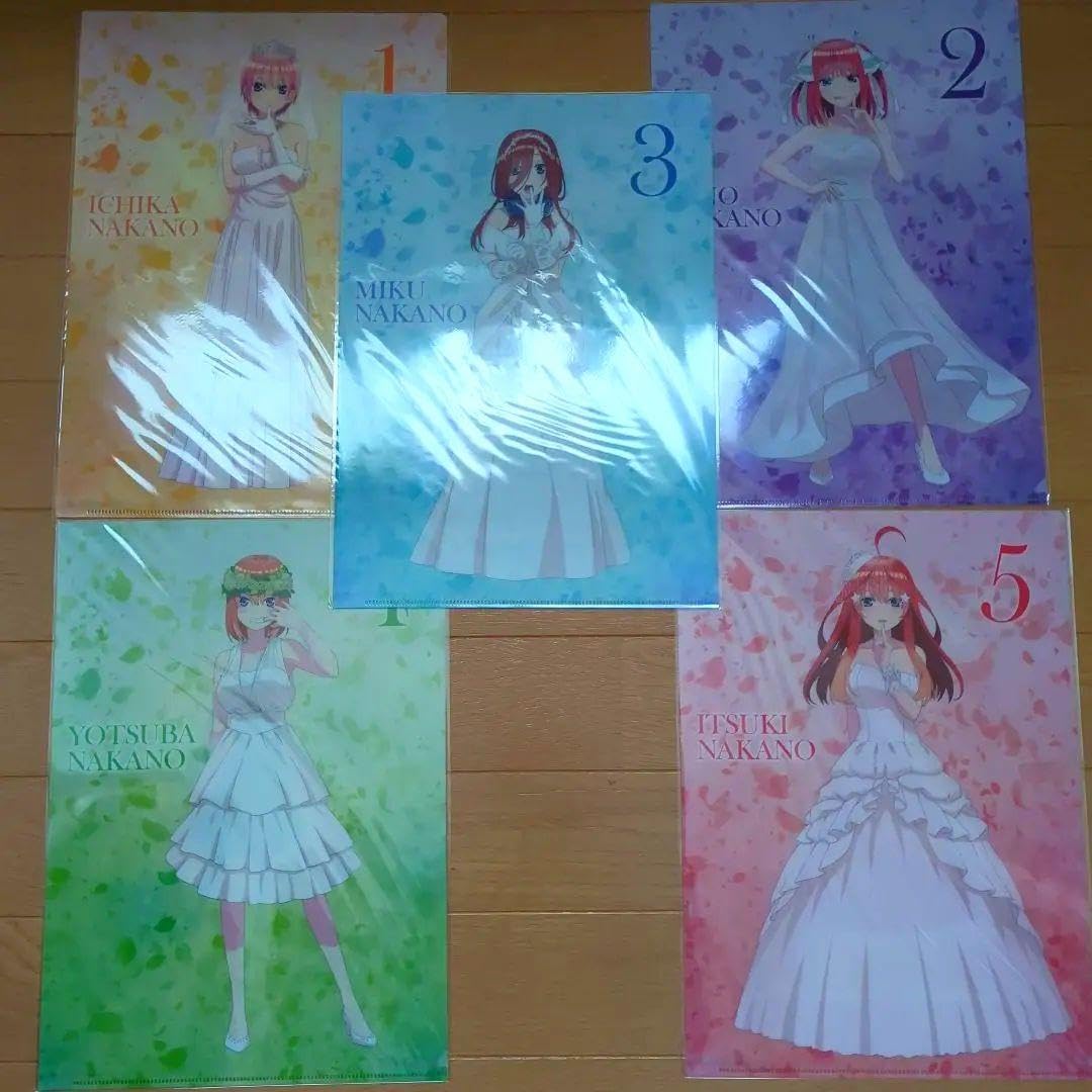 送料無料★★ごとよめ/5枚組記念品A4クリアファイル/コレクター品/五等分の花嫁 Amazon.co.jp: 1 * ☆ごと嫁 コミック表紙 A4クリアファイル 五等分の