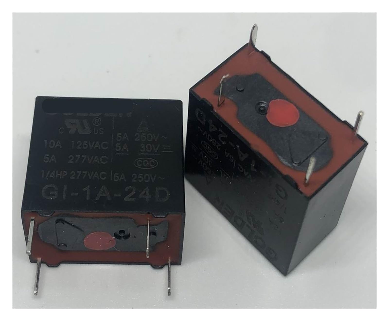 Relais 32F-1A-12V commutation 10A NISZA pour automatisme industriel