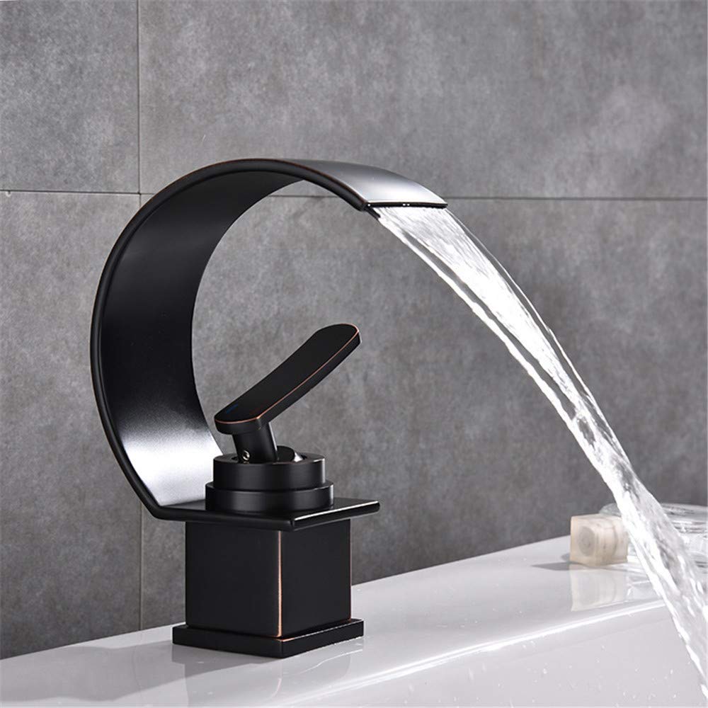 Grifo de lavabo de cobre estilo Ancient Times con cascada elegante y acabado cromado de lujo