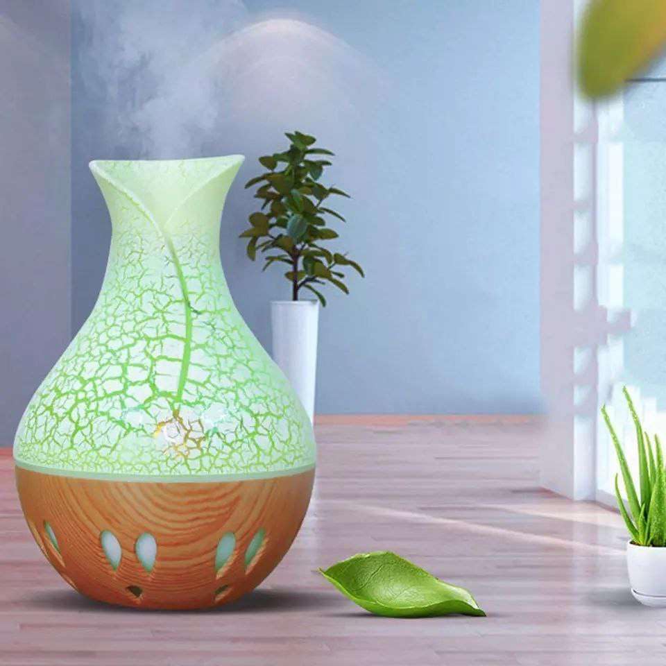 mobigon Wood Cool Mist Ultrasonic Humidifier for Room Moisture, Aroma Diffuser for Home, 200ml Essential Oil Diffuser with 7 Colorful Night Light, Auto Shut-Off, Home, Office, car (D.Light Brown)