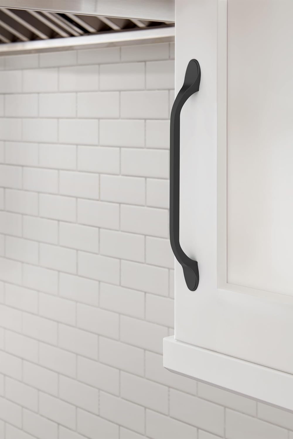 Amerock 6-5/16" Ravino Matte Black Drawer Pull image 2