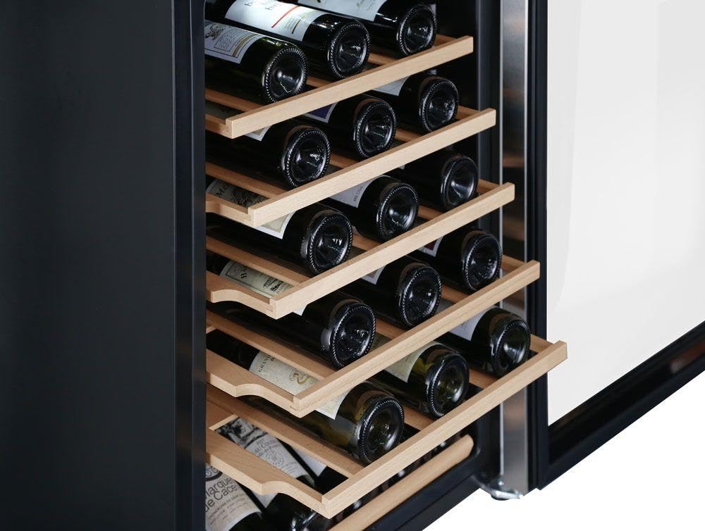 Cavin Polar Collection 49 - Weinkühlschrank, 45 Flaschen, 1 Temperaturzone 4-22°C, Kompressorkühlung, Kapazität 45 Flaschen, Holzregalböden, Glastür mit UV-Schutz