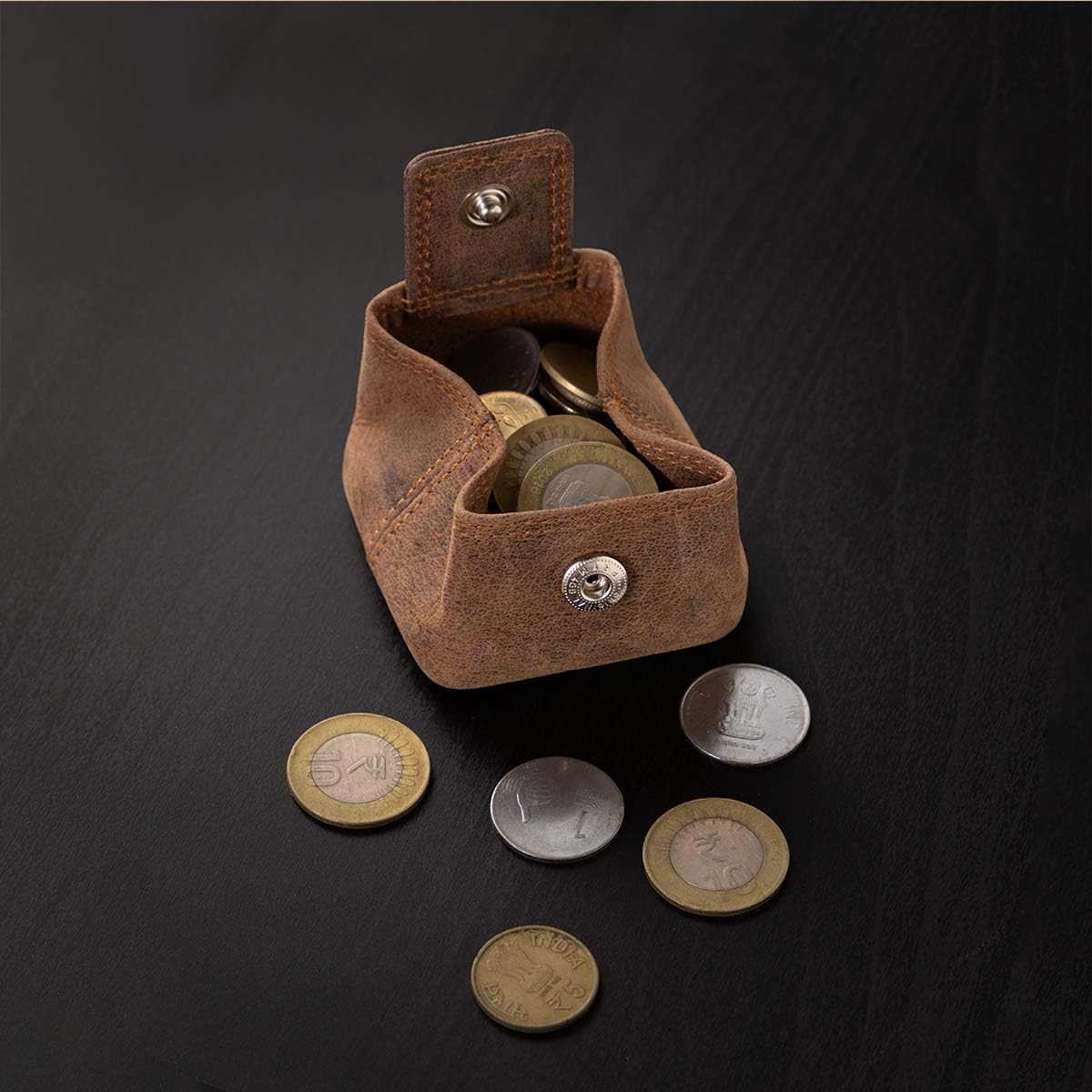 BROWN BEAR Small Envelope Coin Purse with Snap Fastner, Stylish Coin Pouch for Men and Women, Small Coin Purse - Brown