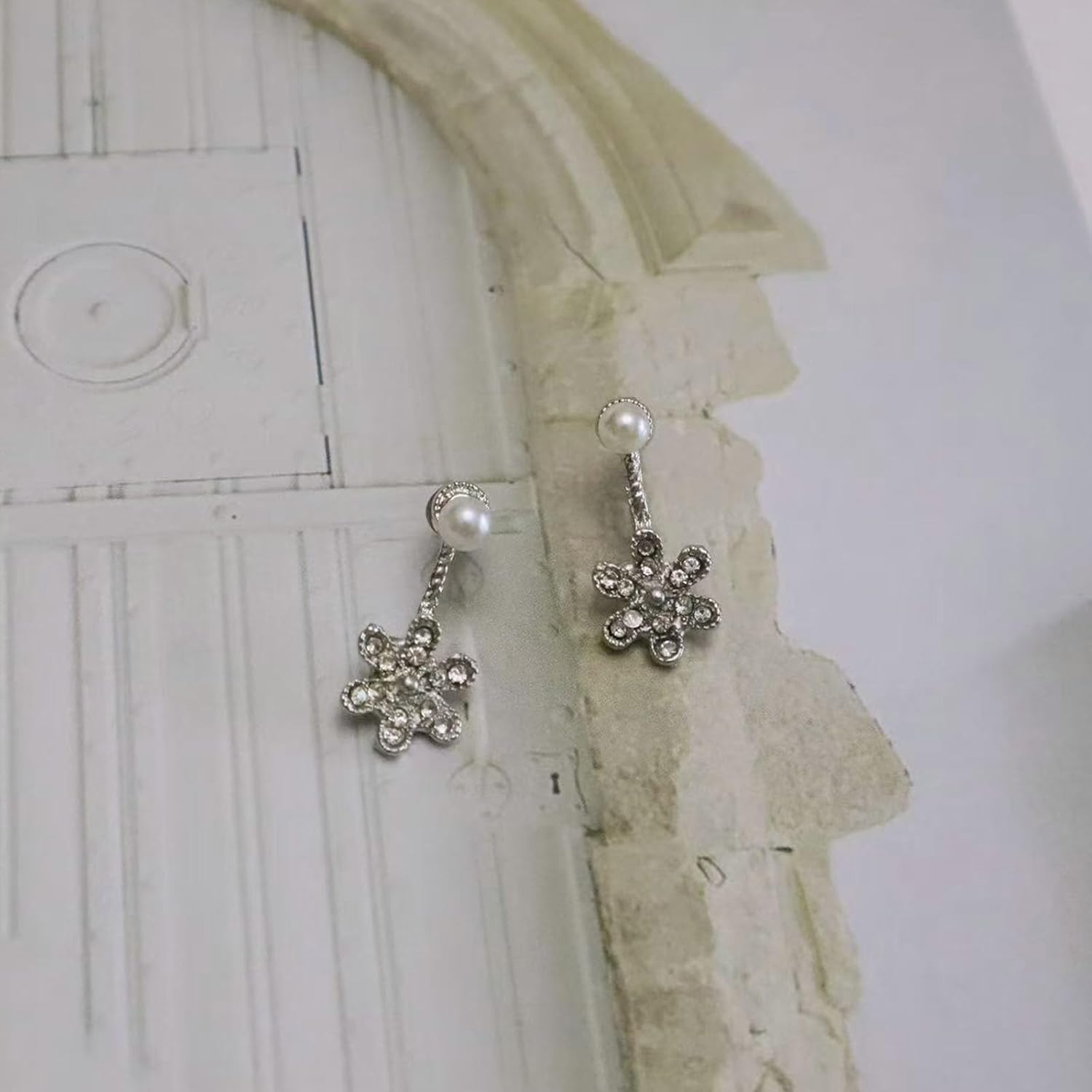 Boho Pearl Jacket Earrings Crystal Flower Earrings Rhinestone Flower Drop Earrings Gold Pearl Stud Earrings Bridal Wedding Earrings Front Back Earrings Jewelry for Women - Image 4