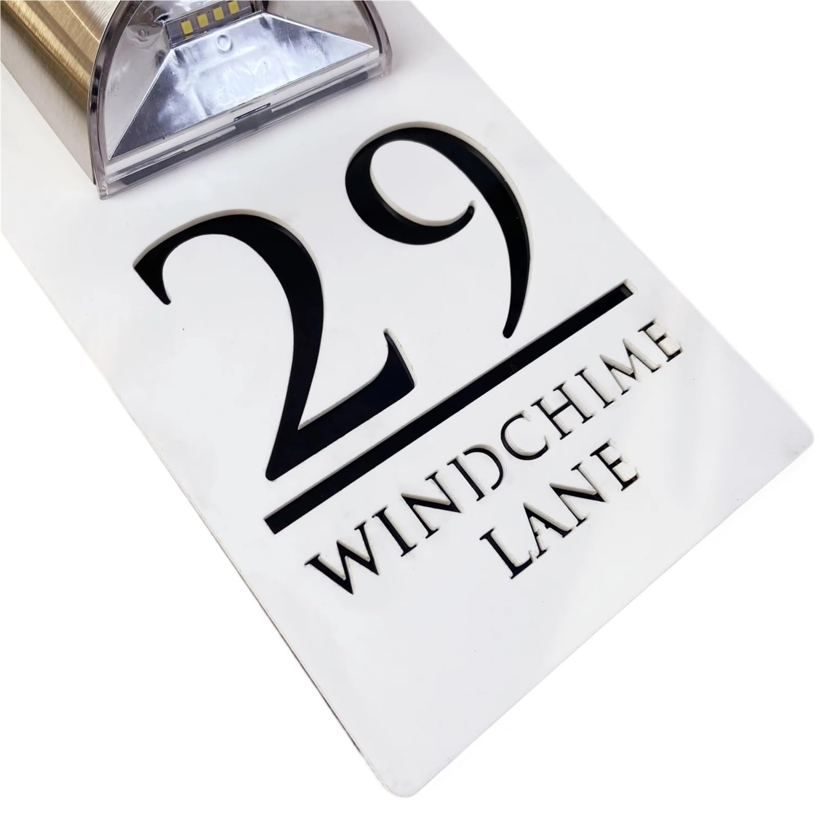 Hausnummern, Hausnummernschild, personalisierbares Solar-LED-Hausnummernschild, individuelles beleuchtetes Acryl-Adressschild mit Familienname, Außentür und Wanddekoration (weiß schwarz, 25 x 15 cm