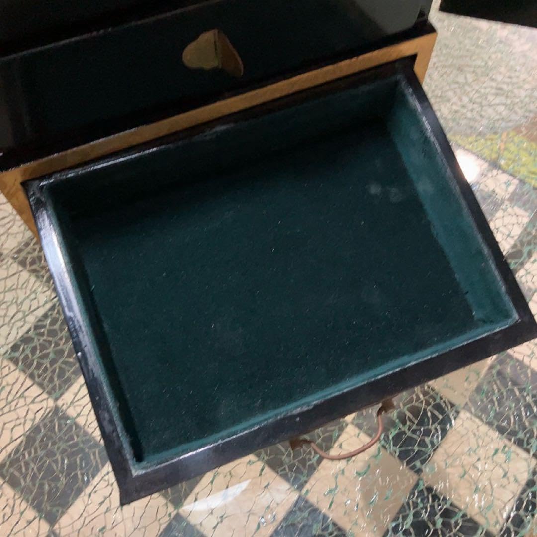 化粧箱 宝石箱 中国製 検査済シール有 金色 豪華 花鳥風月 化粧箱 宝石箱 中国製 検査済シール有 金色 豪華 花鳥風月
