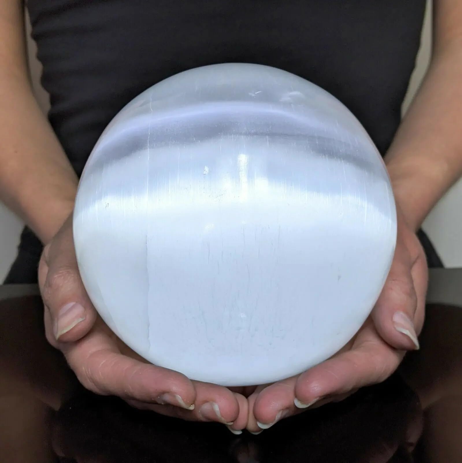 XZCASD Beautiful Natural White Selenite Sphere Crystal Ball Gypsum Mineral Ornament for Home Decor