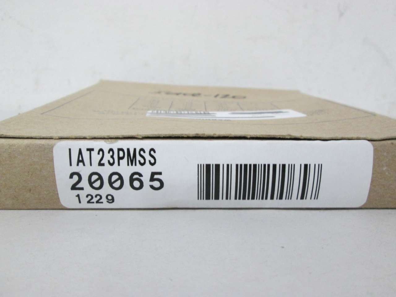 NEW BANNER IAT23PMSS 20065 GLASS FIBER OPTIC ASSEMBLY SENSOR D367347