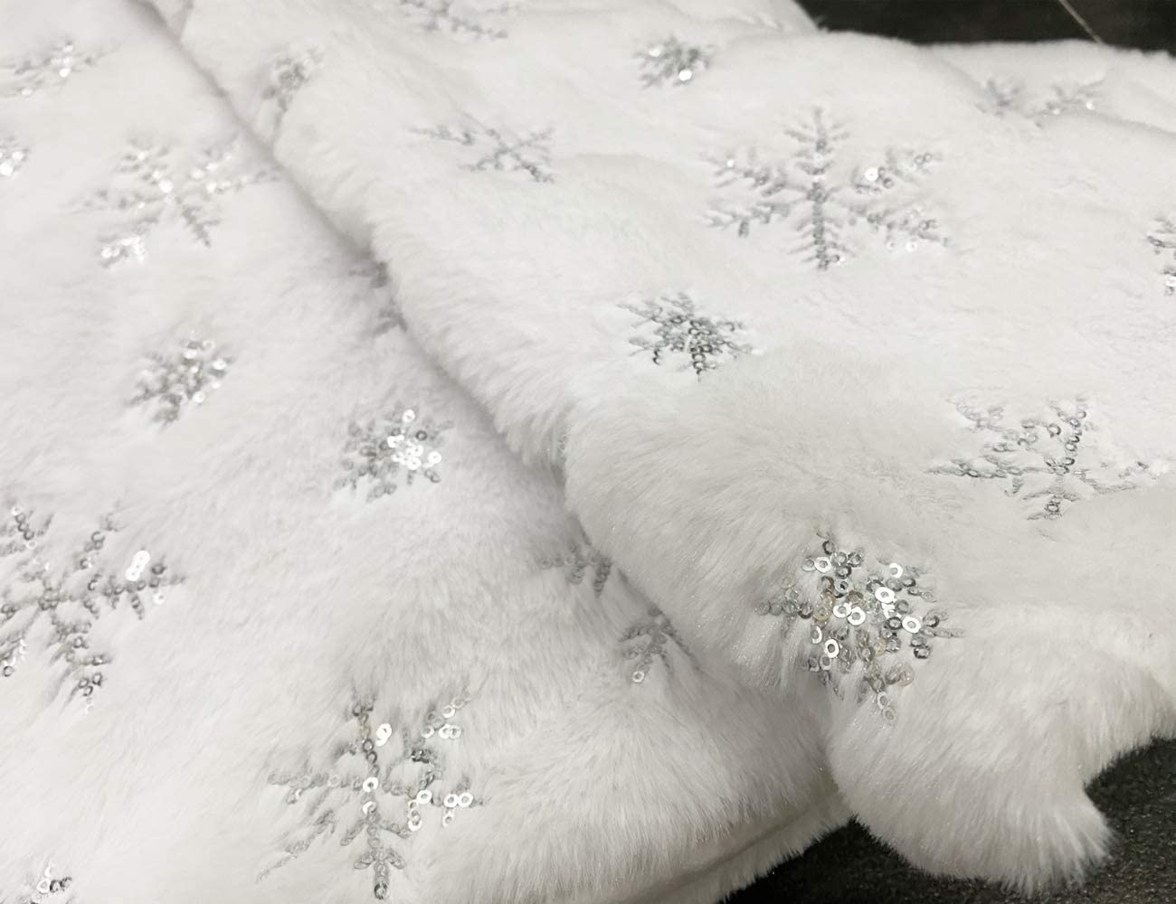 120 cm albero di Natale gonna neve bianco finta pelliccia fiocco di neve 48 pollici albero gonne per la decorazione di festa di Natale felice