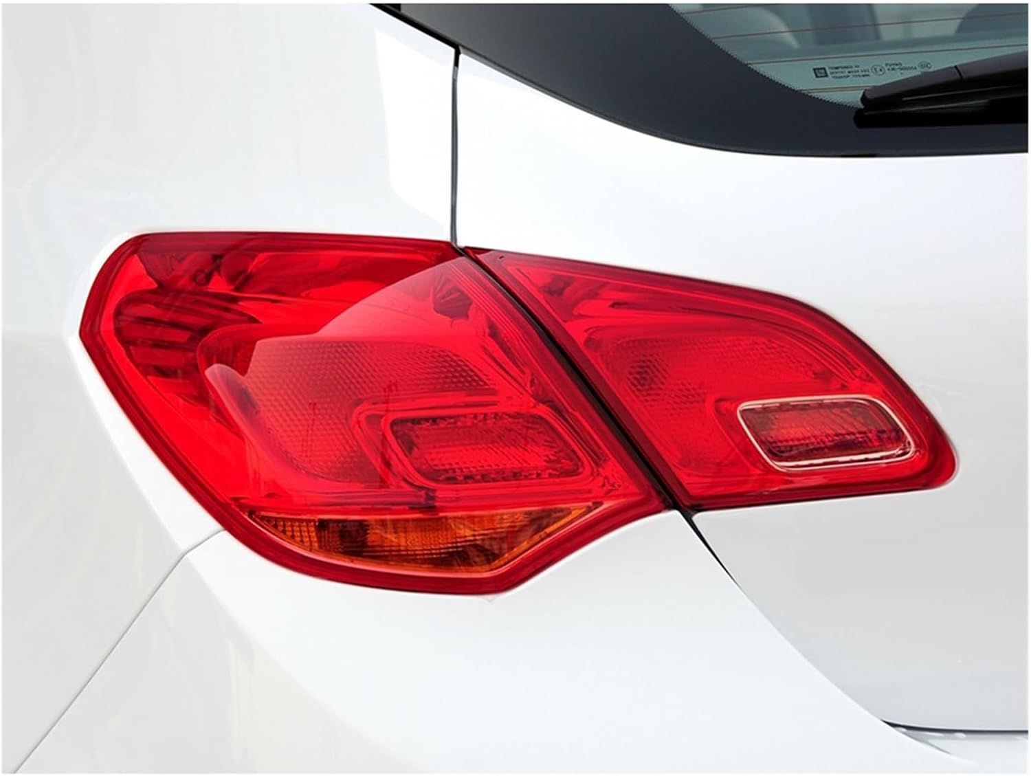Compatible For Buick Excelle XT Hatchback 2010 2011 2012 2013 2014 Rear Taillight Shell Brake Lights Shell Replace Auto Rear Shell Cover(Outside Left)
