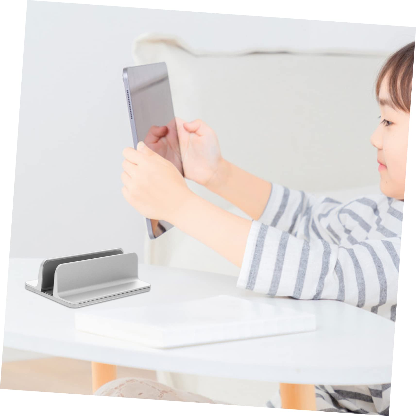 SHINEOFI Supporto Verticale Per Laptop in Lega Di Alluminio Supporto Da Tavolo Slot Per Laptop e Tablet Organizza Scrivania Contenitore Multiuso