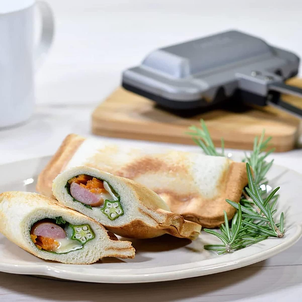 Breakfast Sandwich Maker, 4w1h sandwich maker, hot dog toaster,press bakeware nonstick frying pan pancake pan cooker with removable handle for breakfast pancakes, omelets, frittatas and toast (C-1) - Image 3