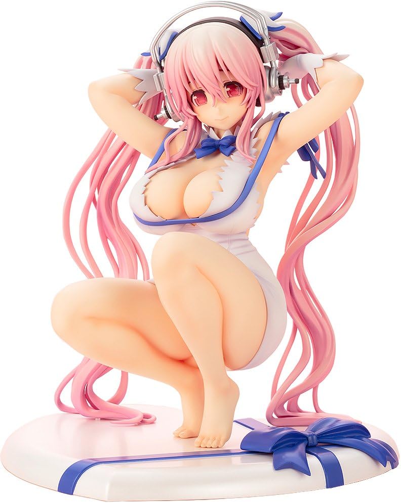 Genco Super Sonico x DanMachi Statue PVC 1/7 Super Sonico Hestia Ver. 18 cm
