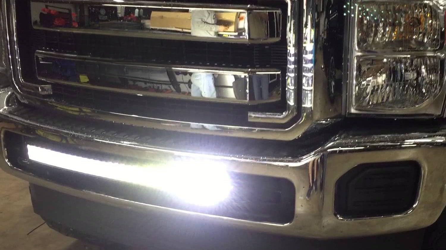 iJDMTOY Lower Grille 20-Inch LED Light Bar Compatible with 2011-16 Ford F250 F350 Super Duty, Includes (1) 120W High Power LED Lightbar, Lower Bumper Opening Mount Brackets & On/Off Switch Wiring Kit