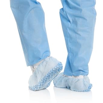 Halyard Health 69252 X-tra Traction Shoe Cover, Shape, Universal, Pack of 300