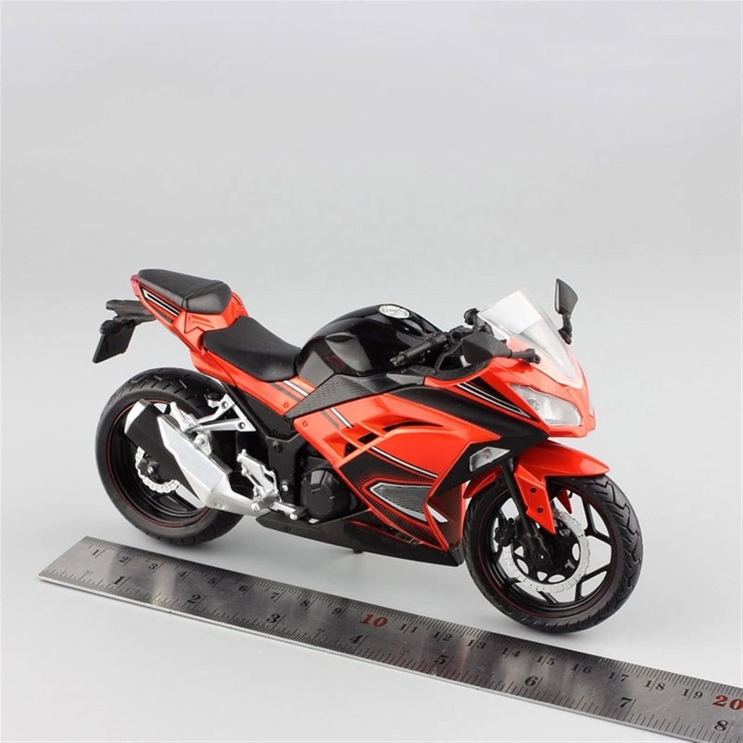 R様 カワサキ（Kawasaki） 1/12 ダイキャスト モーターサイクル Kawasaki
