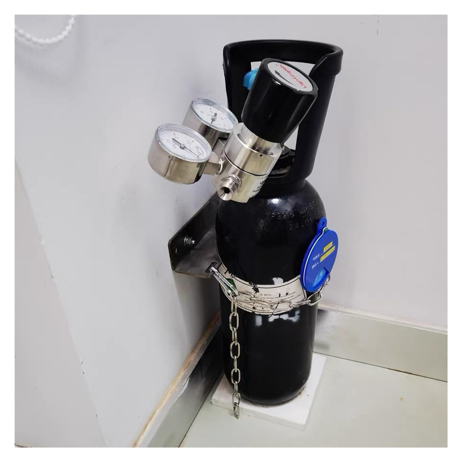 SWENEEN Stainless Steel Gas Cylinder Bottle Rack Lightweight,Space Saving Oxygen Tank Organizer/Wall Mount Bracket,Nitrogen Argon Helium Acetylene Holder,1 Bottle - 25cm(9 4/5