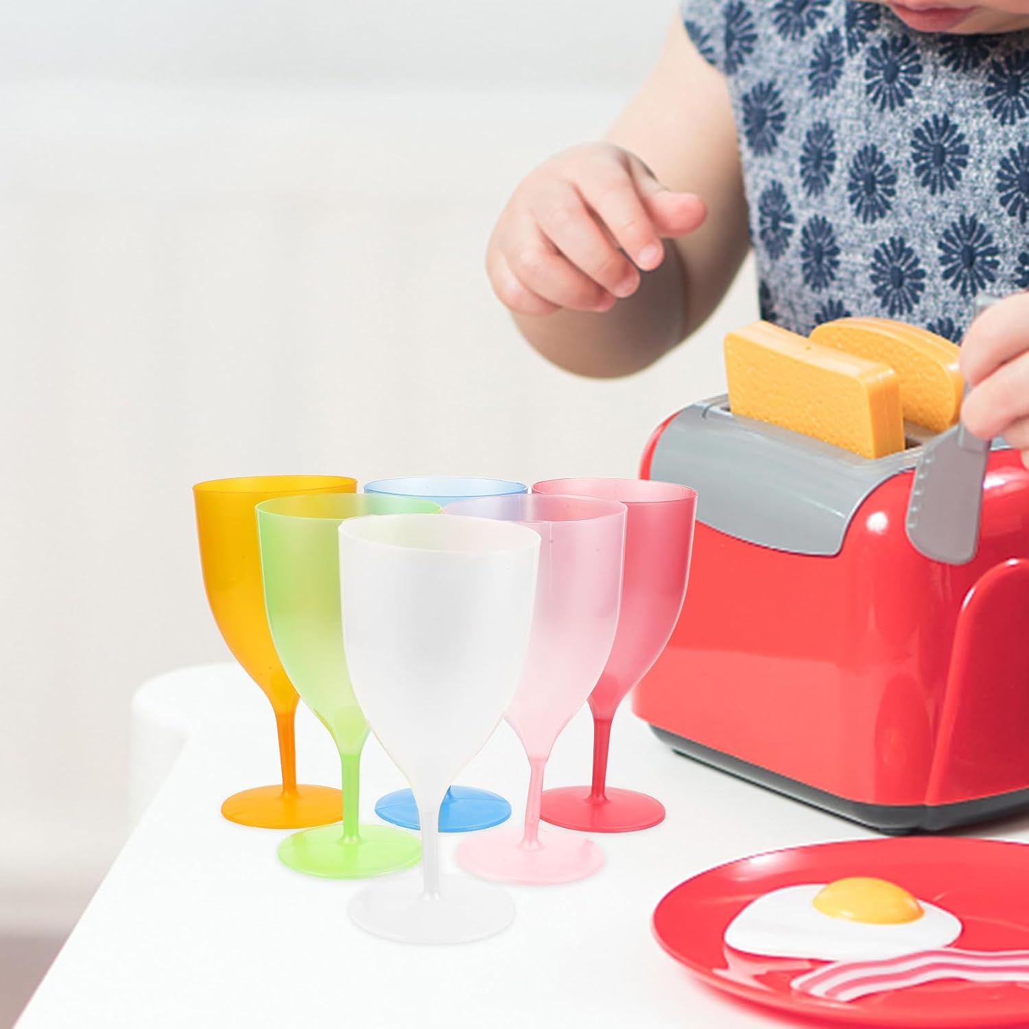 12PCS Plastic Party Goblets Unbreakable Stackable Cocktail Cups for Easter Home Wedding Festival Party Supplies - Colorful