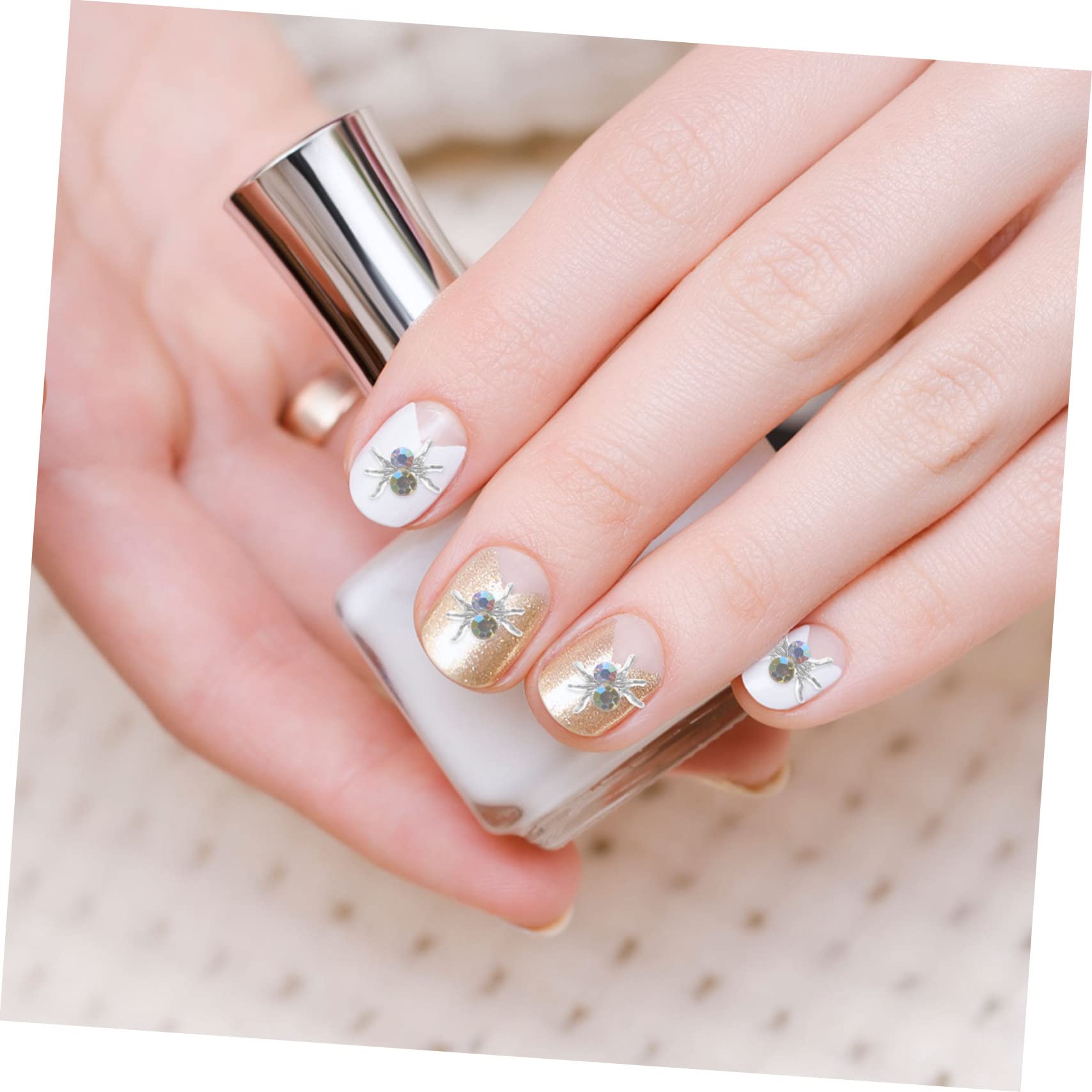 Healeved 500pezzi Spider Charms Per Unghie Decorazioni Per Manicure Halloween Accessori Per Nail Art Creativi e Facili Usare
