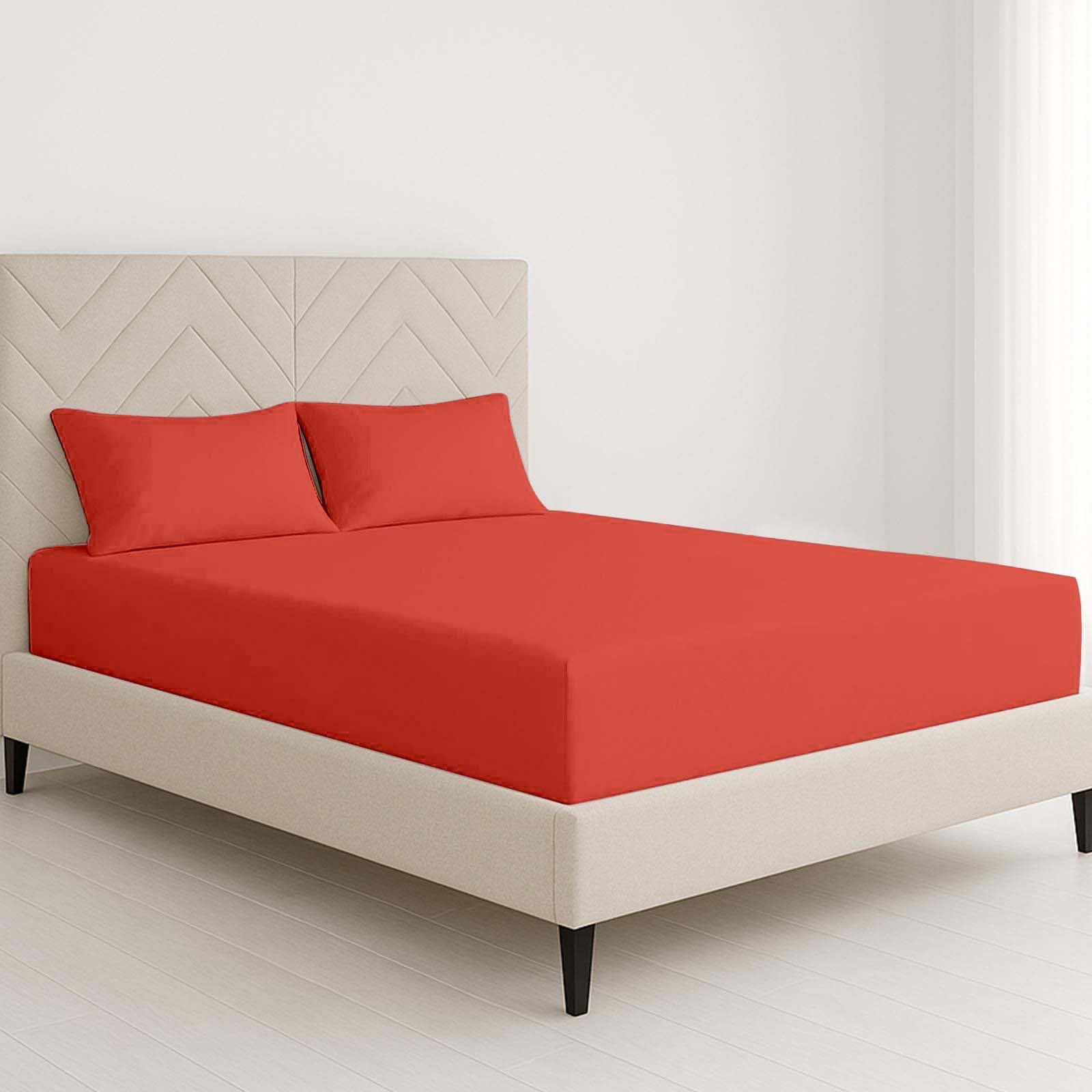 ChComfort Deep SuerKing Fitted Sheet with 2 Matching Pillowcases- Red Microfiber, All-Around Elastic 40cm depth, Wrinkle-Free, Fade Resistant - Suitable for All! (Red, Super King)