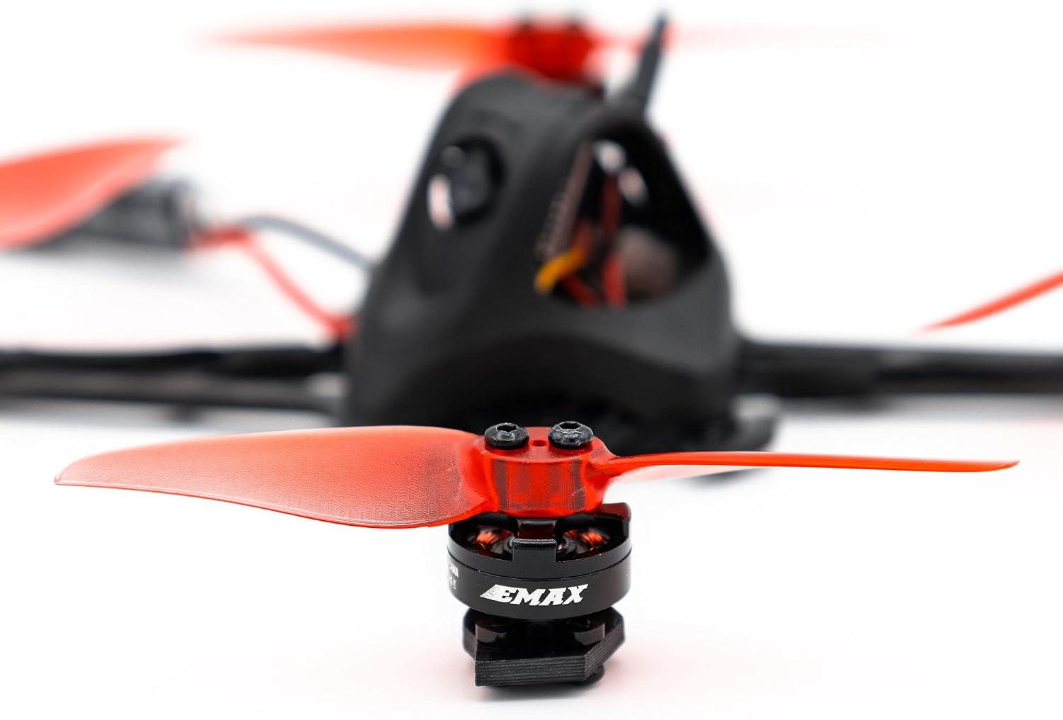 Best Seller EMAX Nanohawk X 3 inch BNF Drone 1s FPV 5.8G Tiny Micro Outdoor Racing Quad FRSKY