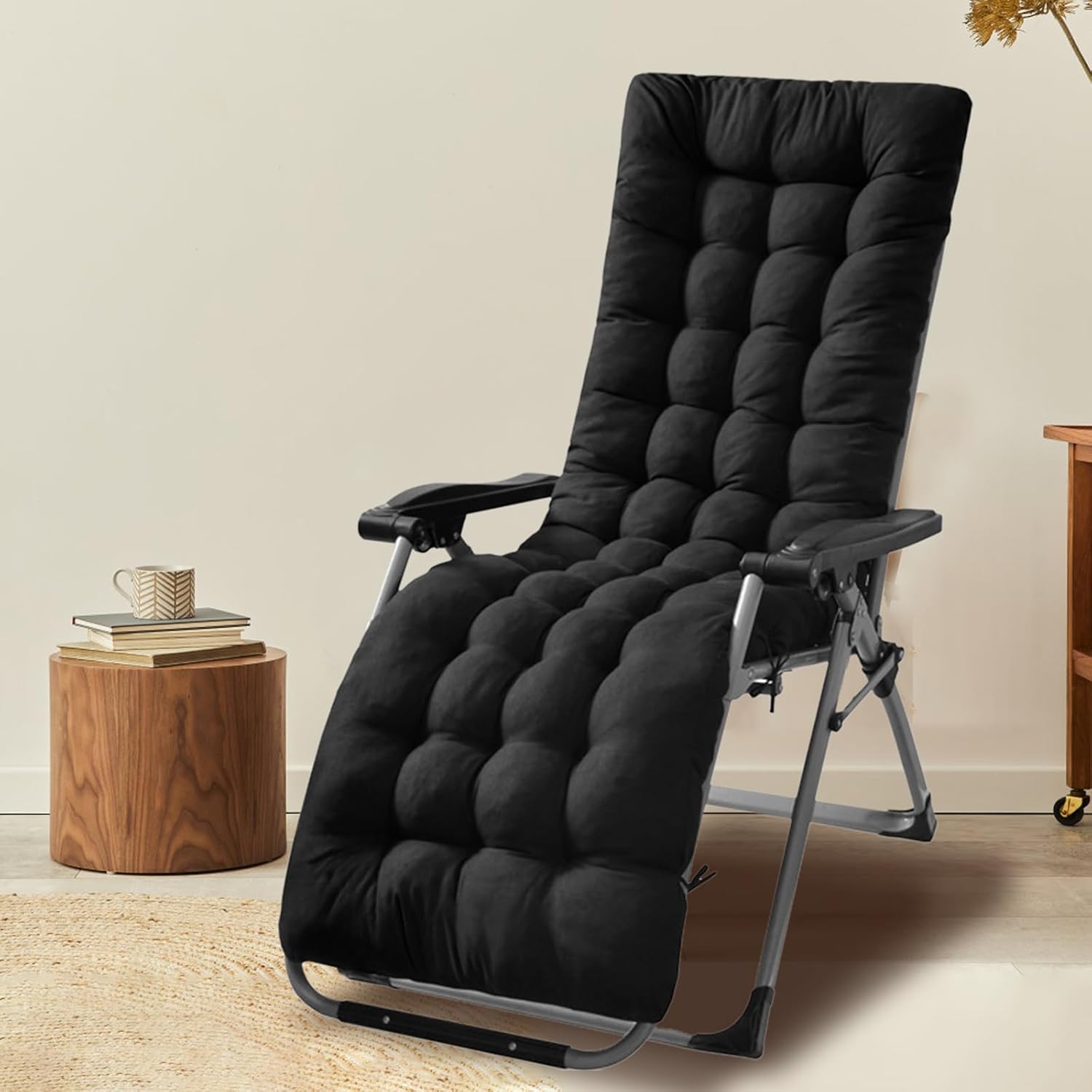 Black Polyester Chaise Lounger Cushion for Outdoor Recliners