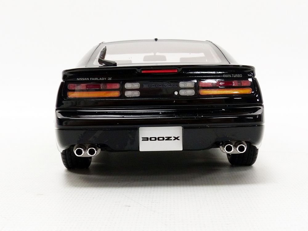 Otto Mobile Model Car Nissan 300 ZX 1993 1:18 Scale OT262