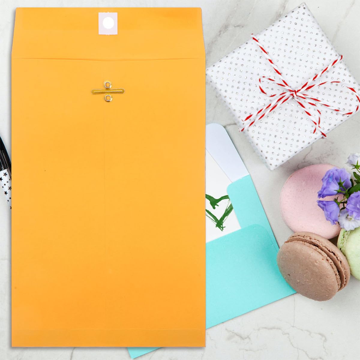 Buste con Chiusura a Fermaglio 100 Pezzi in Carta Kraft Gialla | Formato Business, Finitura Elegante, Uso Professionale e Domestico, Organizzazione Pratica