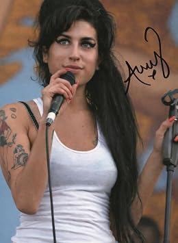 RP Amy Winehouse Signed Photo 8x10 Reprint COA Certificate of Authentication Autographed Singer Poster