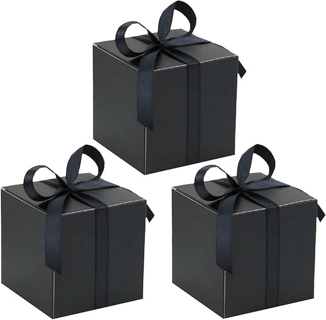 Allbusky 50PCS Square Paper Candy Boxes, Sweet Wedding Favour Boxes, DIY Party Gift Bags, Paper Treat Boxes, Party Packs Party Decors, Black, 7.5 x 7.5 x 7.5cm