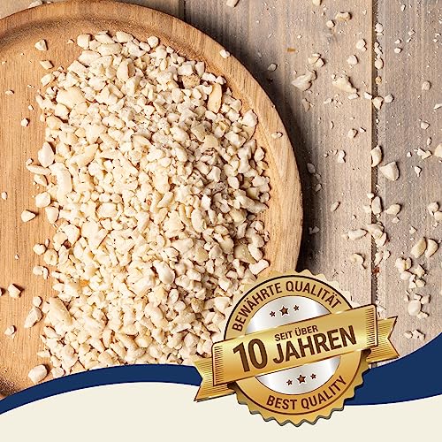 Lyra Pet® | 25 kg Erdnusskerne Weiß Gehackt | Neue Ernte | Ganzjahres Vogelfutter für Körnerfresser | Natürlich & Energiereich | Schalenfreie Erdnüsse | Fettreiches Wildvogelfutter | Für Kleine Vögel