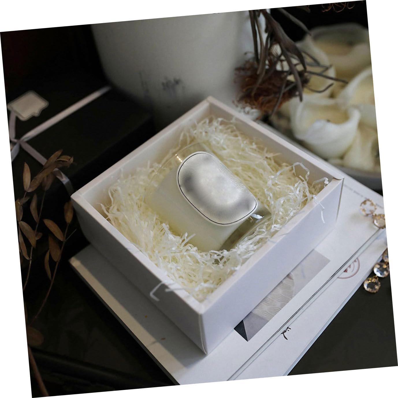 Papierfaden Bunte Füllung für Geschenkboxen, Halloween Mottoparty, Papier | Dekorative Papierstreifen, für Hochzeit und Geschenkverpackungen, Weiß, 1 Stück, Vielseitig für Boxen und Pakete