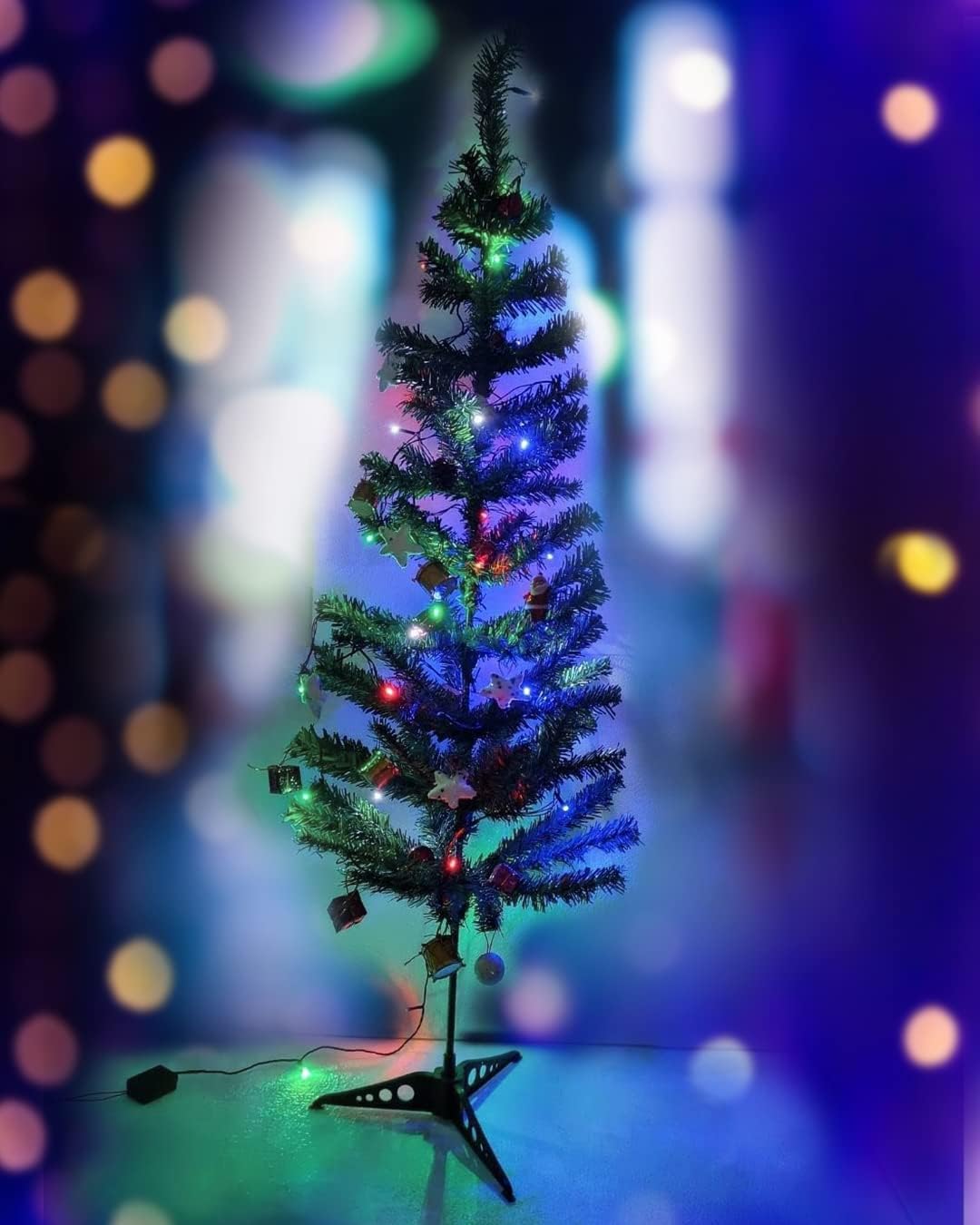 Buy Amazon Brand Umi Christmas Tree with Lights, 4 Feet Christmas