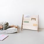 3 Sprouts La bibliothèque pour enfants, 4-Tier Rack, tient 35 Livres, Crème solide 4-tier Porte-livres à élingues pour les chambres pour enfants, la crèche, la salle de jeux ou le rangement de la classe; les enfants lisent à l'air libre; salle de jeu pour les enfants.